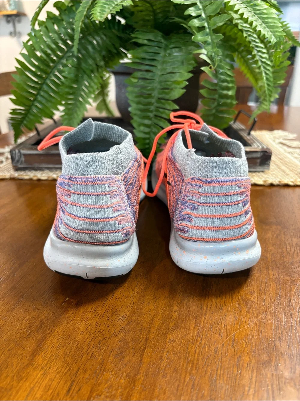 Nike Women’s Flyknit Trainers - Coral and Gray